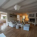 La Fregate Lège-Cap-Ferret