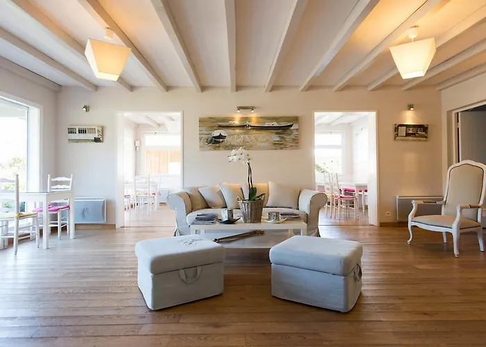 La Fregate Lège-Cap-Ferret